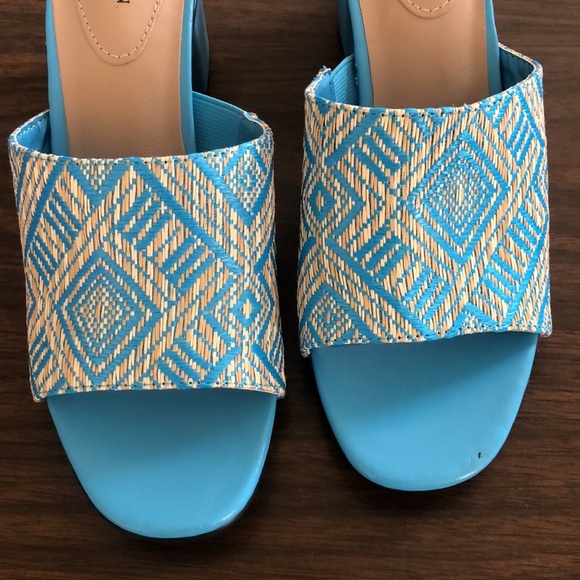 Avon Cushion Walk Woven Slide with Block Heel 8 - Picture 3 of 8